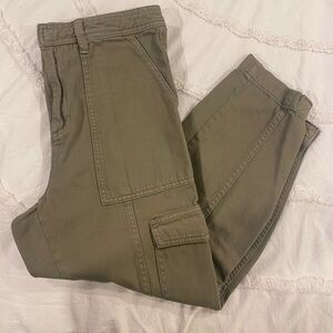 Banana Republic Cropped Cargo Ankle Pants Size 6